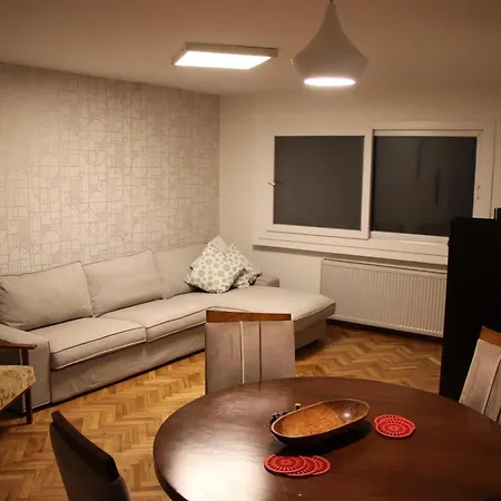 Apartamento City Center Alsancak *